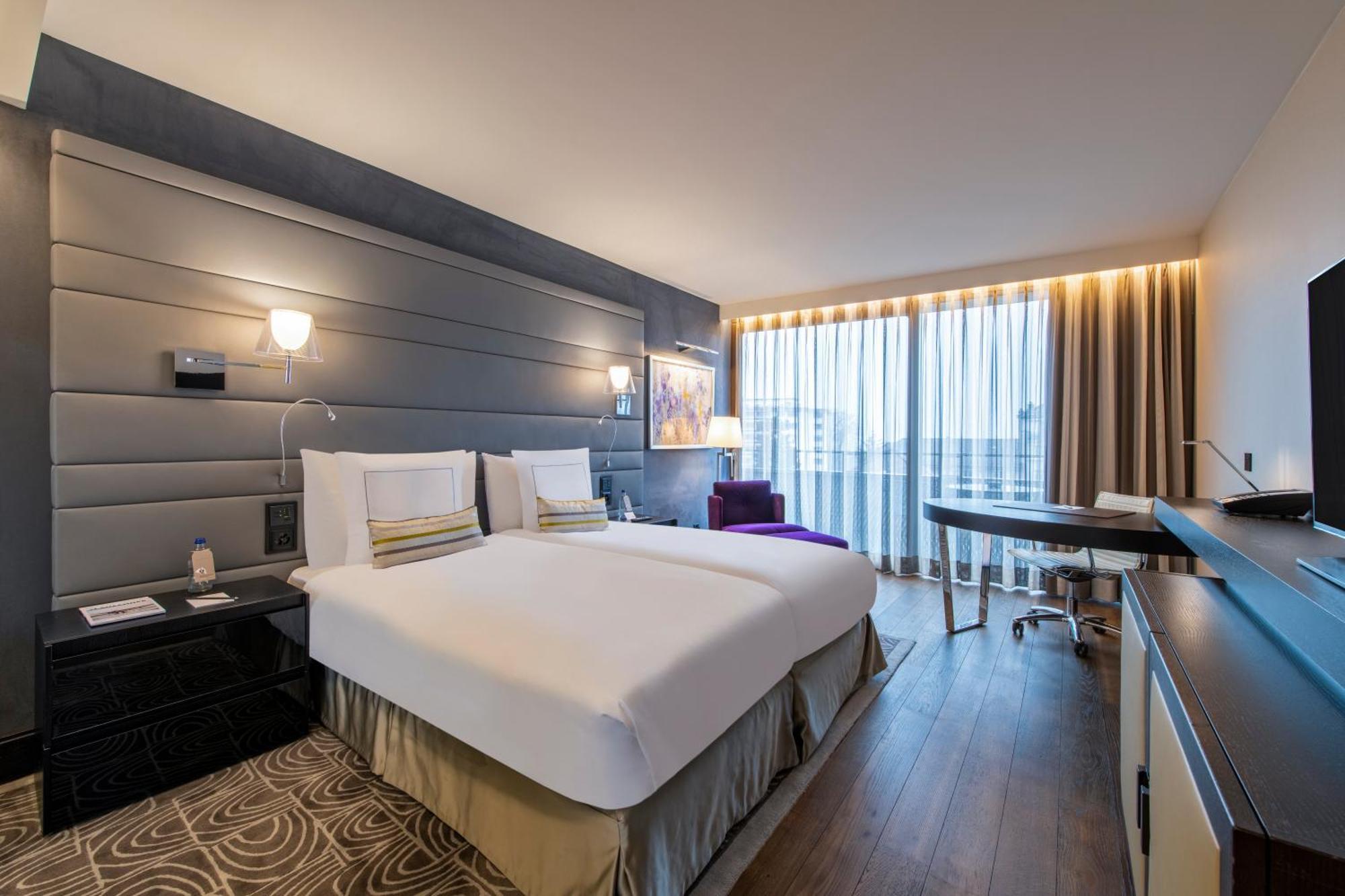 Hotel Royal Savoy & 5*